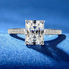 Éclat - Radiant Cut Moissanite Ring